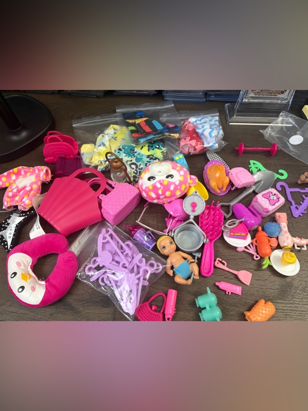 Barbie Lot Clothes & Accessories, Ken, Mix Toys. (Sold As Is) 💕✨